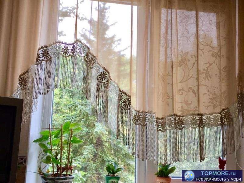 Продается просторная квартира., панельного кооперативного дома,Три изолированные комнаты-17,1/12,6 /7,7 кухня-9,7... - 4