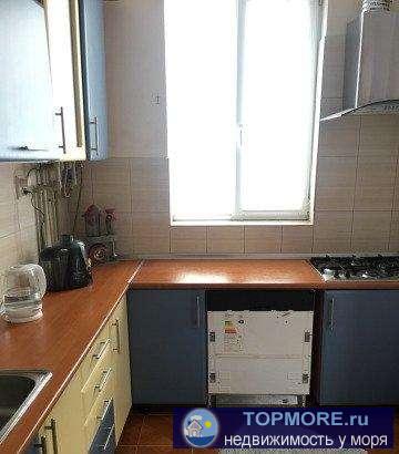 Сдается уютная двухкомнатная квартира в идеальном состоянии с евроремонтом, мебелью и бытовой техникой в центре... - 3