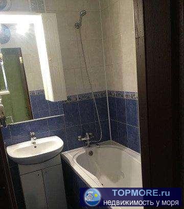 Сдается трехкомнатная квартира с хорошим ремонтом, мебелью и бытовой техникой. Развитая инфраструктура (школа,...