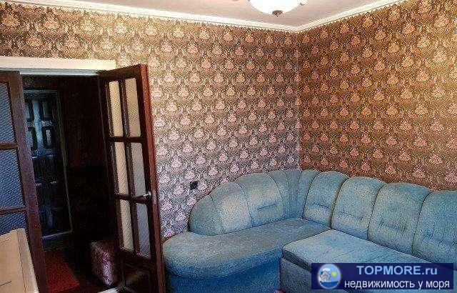 Сдается однокомнатная квартира в спальном районе.Напротив дома детская площадка, место для парковки. Развитая...