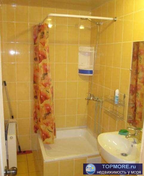 Сдаётся часть дома, двухуровневая квартира-студия. Дом делится на несколько частей, свой дворик, зона отдыха, есть...