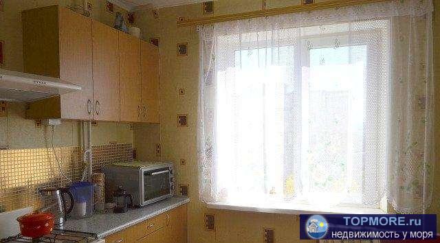 Идеальный вариант для молодой семьи. Большая светлая уютная комната, из окна  шикарный вид на город. Окна... - 2