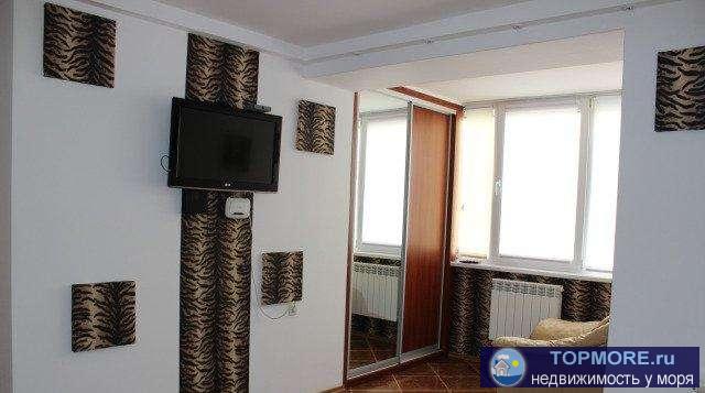 Сдается светлая, комфортная квартира у моря. Свежий качественный ремонт, есть вся мебель и техника для комфортного...