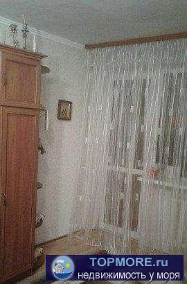 В продаже отличная однокомнатная квартира на 2 этаже, окна выходят на сторону дороги, но, балкон застеклен и шума не... - 1