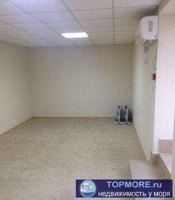 БЕЗ КОМИССИИ!!!Сдаётся помещение общей площадью 82 кв.м. в новострое.У помещения два входа , возможность разделить на... - 3