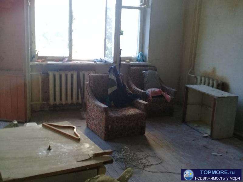 Предлагается к продаже двухкомнатная квартира чешской, улучшенной планировки в доме из натурального камня на улице... - 1