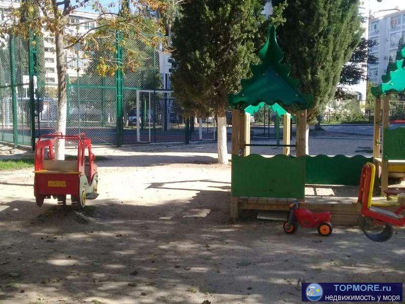 Предлагается к продаже двухкомнатная квартира чешской, улучшенной планировки в доме из натурального камня на улице... - 3