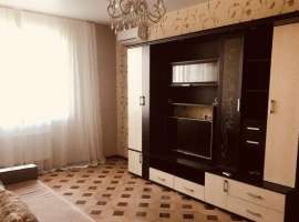 Сдаётся просторная, уютная квартира в новом доме в центре города. 5...