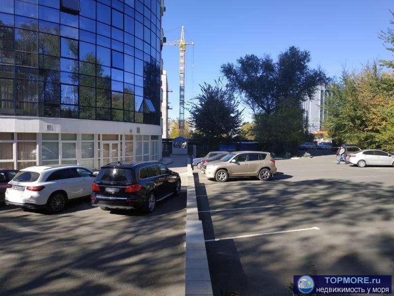 Продается квартира с панорамным видом на город . Элитная мебель, дорогой ремонт.  Квартира подходит под ипотеку. При... - 2