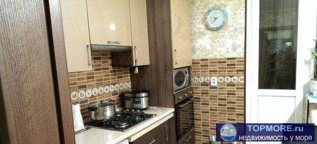 Квартира после капитального ремонта. Установлена современная сейф-дверь. Заменена электрика, немецкие обои,...