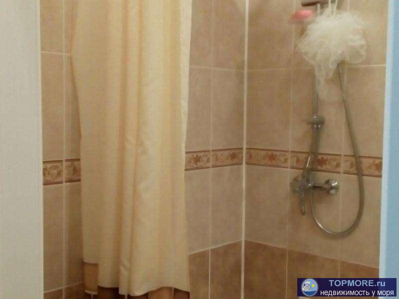 Продается видовая однокомнатная квартира в лучшем районе Севастополя! В квартире сделан добротный ремонт, есть все... - 3