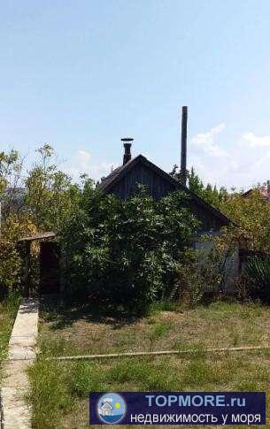 Продается жилая дача в ст в Казачьей бухте в 5-7 минутах пешком до остановки транспорта. Домик жилой с печкой,под... - 4