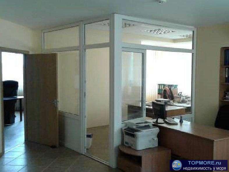 Сдается помещение под офис 3 этаж , отдельный вход, парковка.  Центральная часть города. Помещение меблированное,...