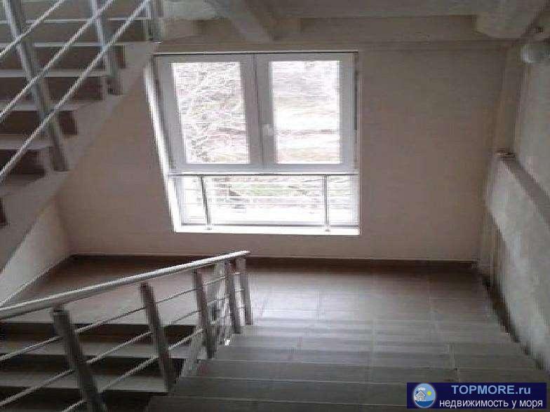 Сдается помещение под офис 3 этаж , отдельный вход, парковка.  Центральная часть города. Помещение меблированное,... - 2