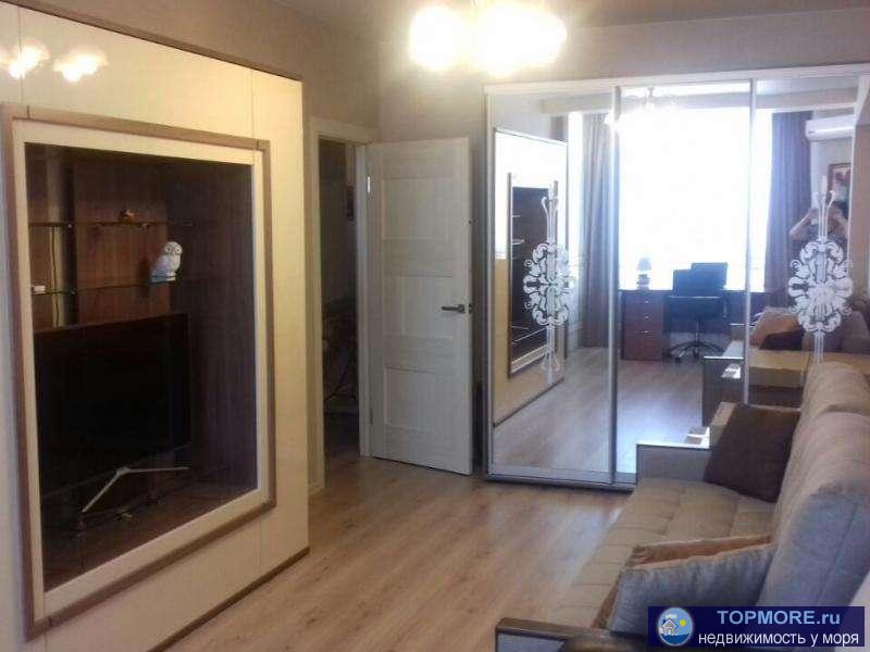 Продаётся 2-х комнатная квартира с качественным ремонтом. Автономное отопление,натяжные...