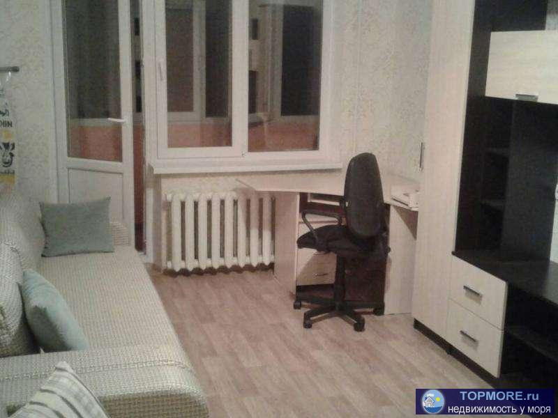 Продается однокомнатная квартира в спальном районе. Тихий, очень зеленый двор. В квартире сделан евро ремонт,...