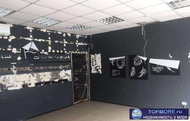 Сдается помещение 45 кв. м на ул. Вакуленчука  возле ЦУМа. Проведены все коммуникации, свой санузел, напряжение 20...