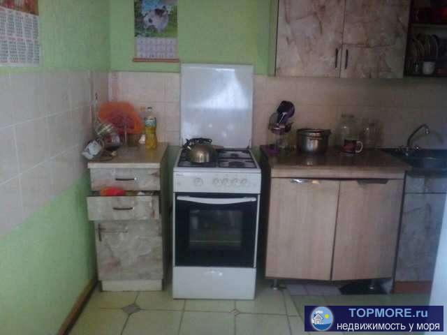 Продается дача 2х этажная. Земли 3 сотки - садоводчество. Присутствует Баня, 2 басейна для хранения воды. Свет/вода,... - 2