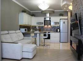 Краткое описание 

Общая площадь 99 кв.м, площадь кухни-гостиной...