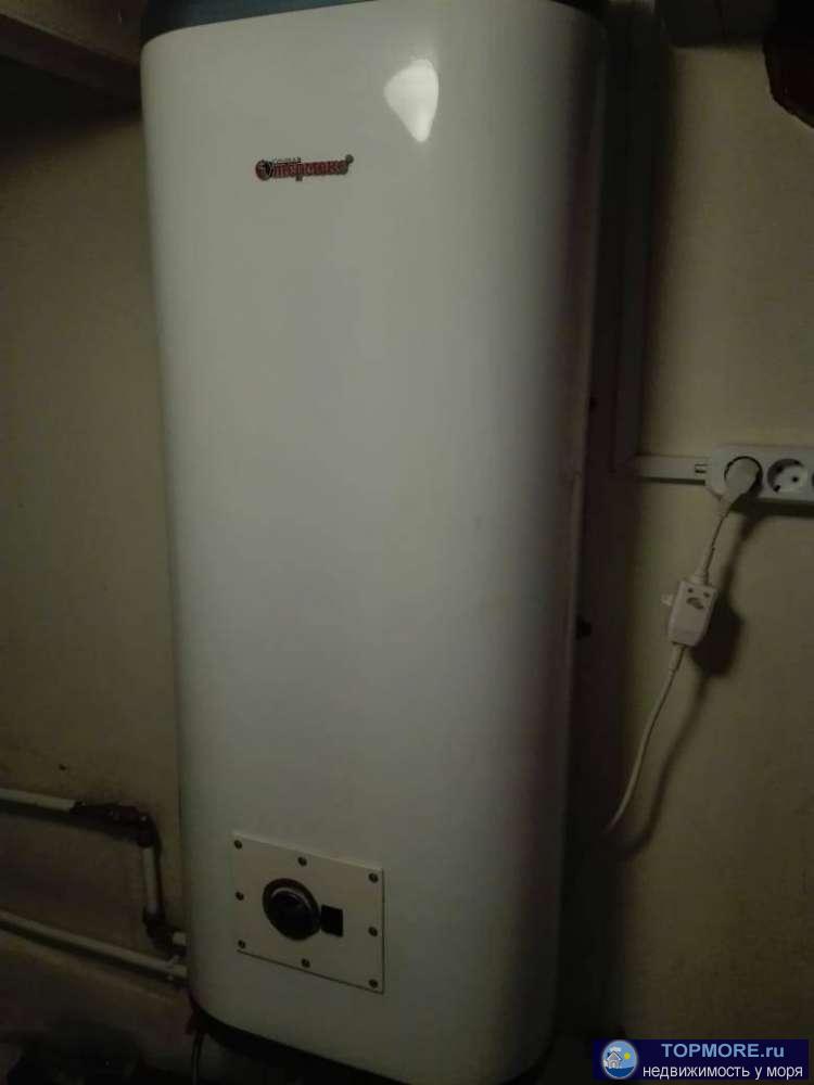 Продается 1/2 дома.Расположен в центре г.Сочи,низ ул.Донской.Дом построен очень качественно,из кирпича.Общая площадь...