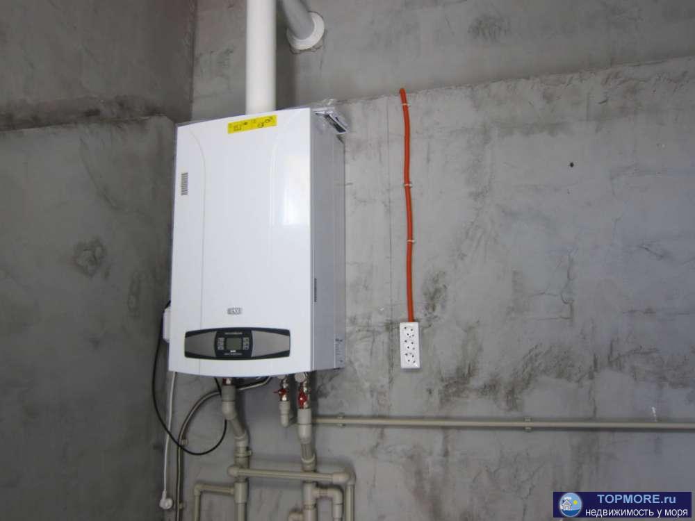 Продается коттедж с чистовой отделкой в закрытом коттеджном квартале по дороге на Красную поляну. Очень тихое,...