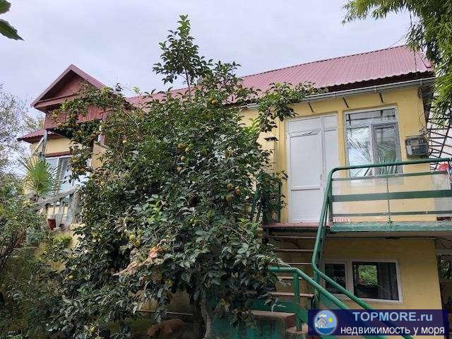 ПРОДАЮ земельный участок и половину дома в отличном состоянии ! Шикарный плодоносный сад и участок в центре...