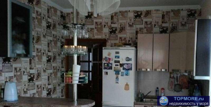 Дом площадью 177 кв. м с цокольным этажом, два жилых на каждом сплит-система и сан узлы, мансарда, гараж смотровой...