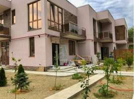 Таунхаус - новый формат жилья, который совмещает в себе городскую и...