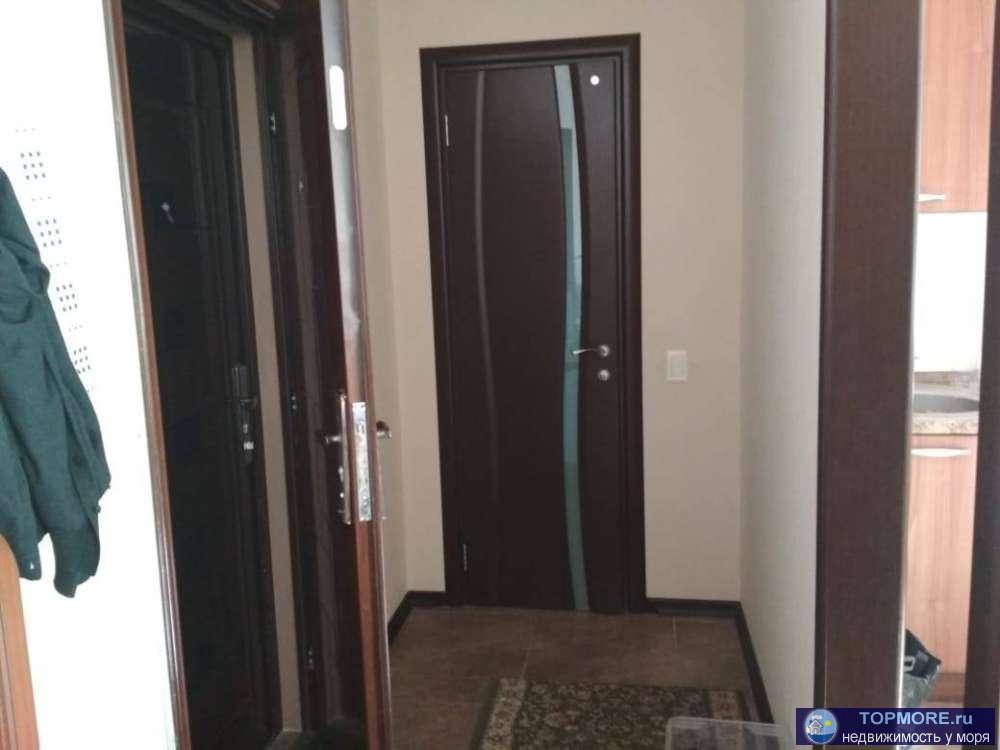 Продается большая квартира с ремонтом,мебелью и техникой. В квартире хороший ремонт, балкон, санузл совмещен.... - 2