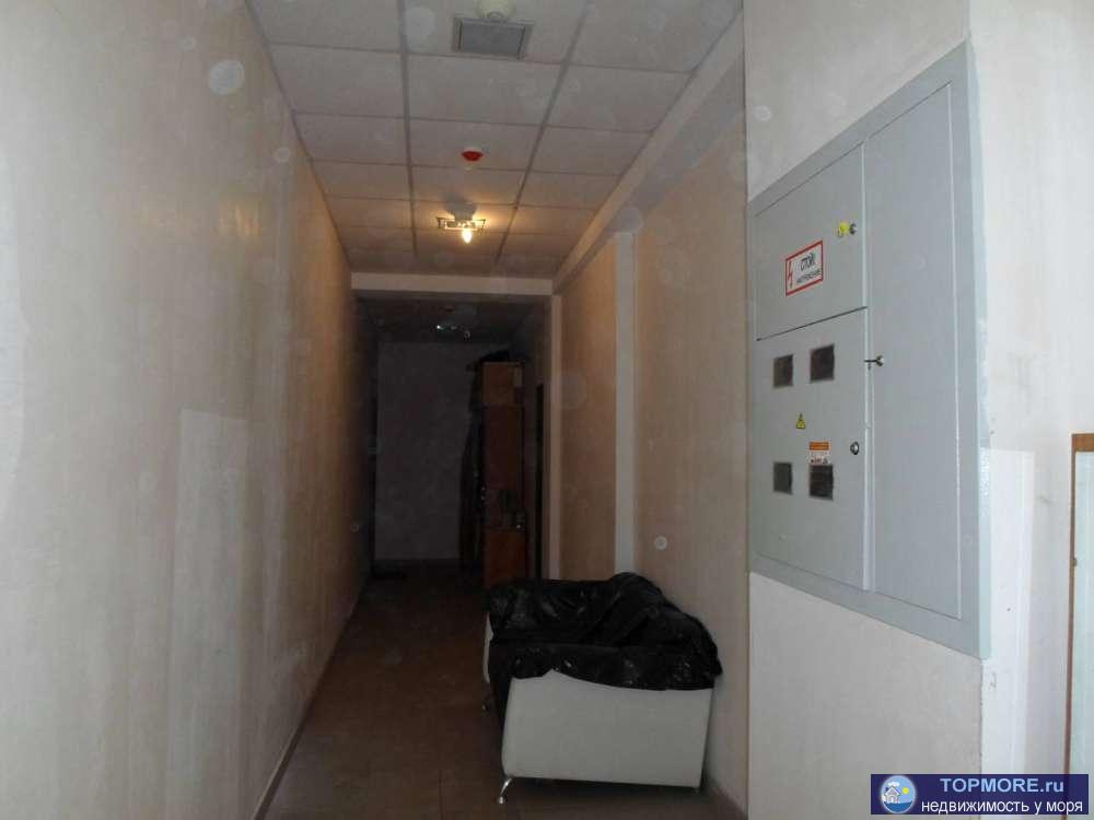 Предлагаем приобрести светлую, комфортную и просторную квартиру. Дом расположен в районе с давно развитой... - 1