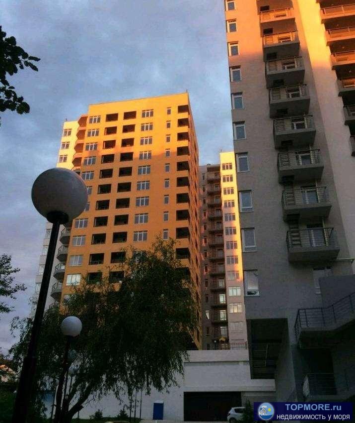 Однокомнатная квартира в ЖК Голубые дали, блок Б. Развитая инфраструктура: сады, школы, магазины, рынок. Недалеко от...