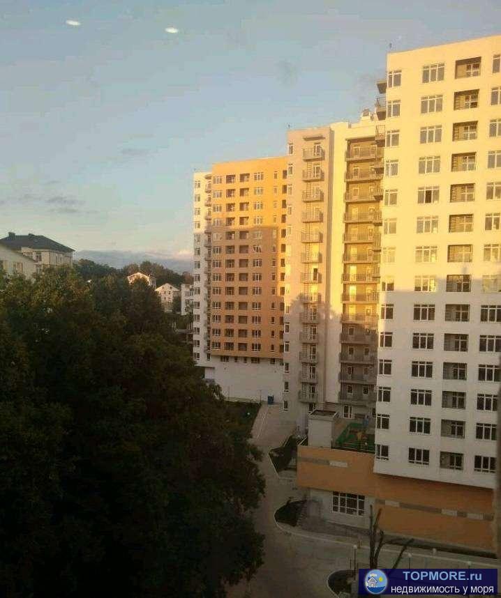 Однокомнатная квартира в ЖК Голубые дали, блок Б. Развитая инфраструктура: сады, школы, магазины, рынок. Недалеко от... - 1