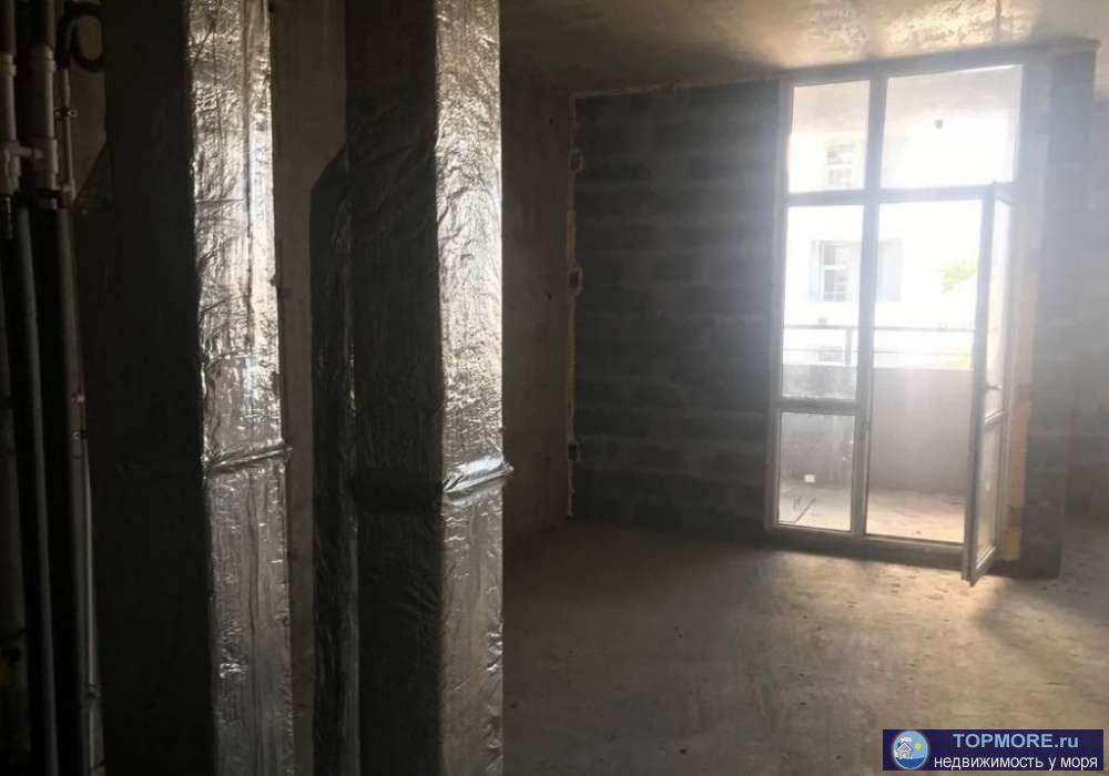 Однокомнатная квартира в ЖК Голубые дали, блок Б. Развитая инфраструктура: сады, школы, магазины, рынок. Недалеко от... - 2