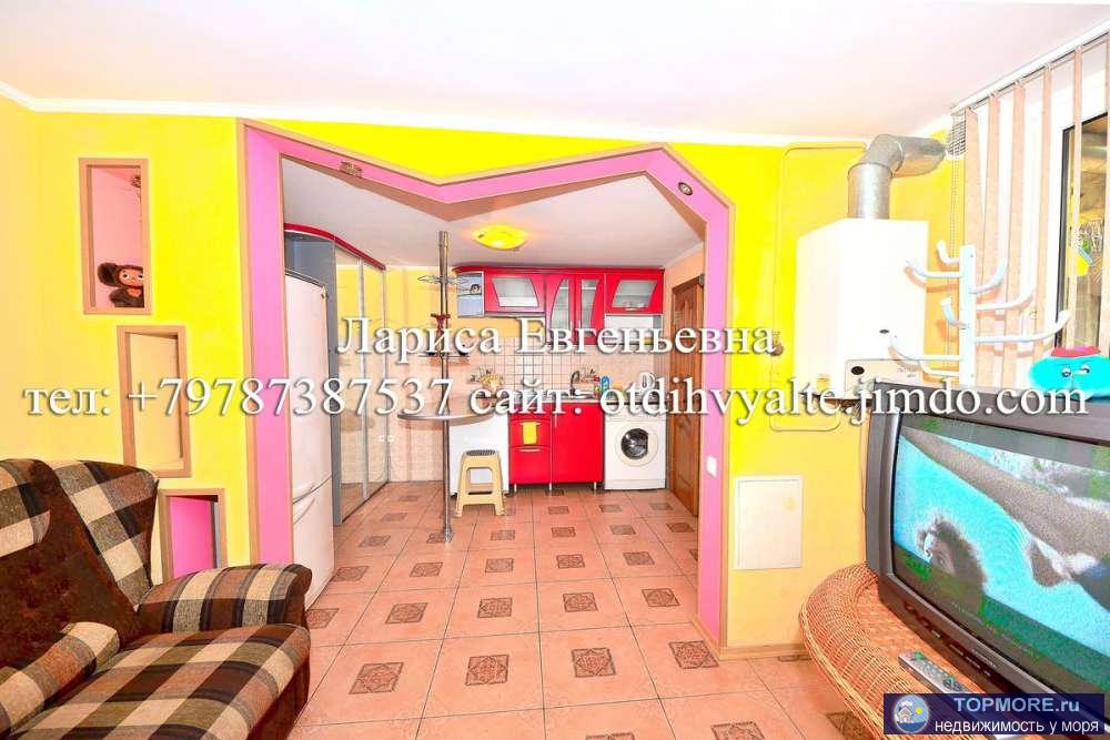 3 комн. дом до 7 человек, ул. Руданского 9, у моря в Ялте, удобно расположенный, до Массандровского пляжа, набережной... - 2