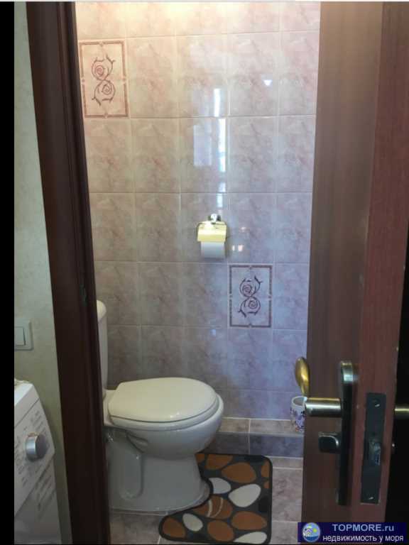 Сдаю комнату на двоих человек в частном коттедже недалеко от Зимнего театра в старом Центре Сочи.   Комната находится... - 5