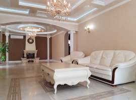 Предлагаем Вашему вниманию шикарный дом расположенный на...