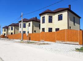 Продается двухэтажный отдельно стоящий дом s-130 кв.м. Дом...