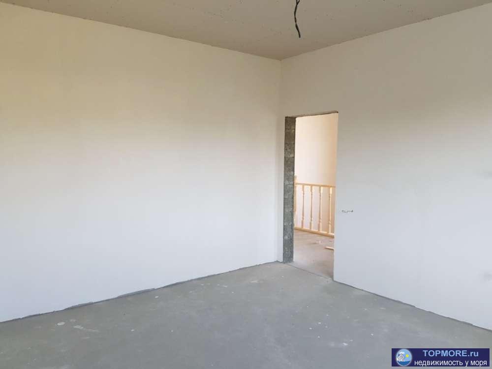 Продается шикарный двух этажный кирпичный дом в ст. Анапской s-130 кв.м. на участке 4 соток. Все коммуникации: ГАЗ,... - 18