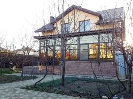 Продается дом 175 кв.м. расположенный на участке почти 4,5 соток. С...