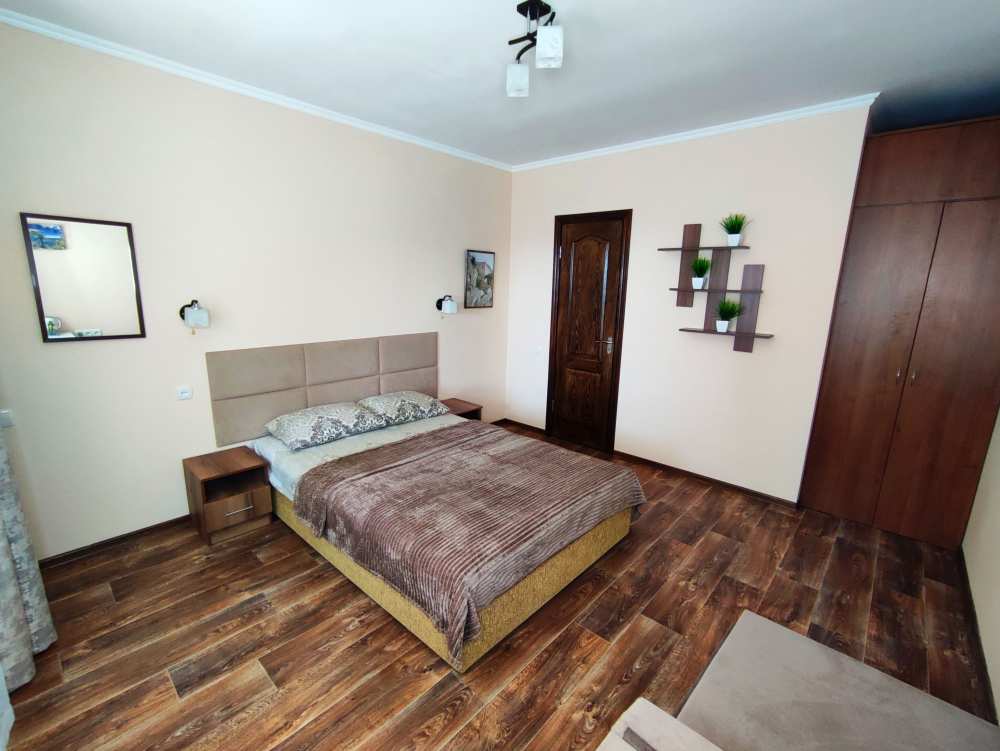 ОТКРЫТО БРОНИРОВАНИЕ НА СЕЗОН 2025    СУДАК. ГОСТЕВОЙ ДОМ 'ПРОХЛАДА' 8 МИНУТ ДО МОРЯ.  Гостевой дом расположен на... - 1