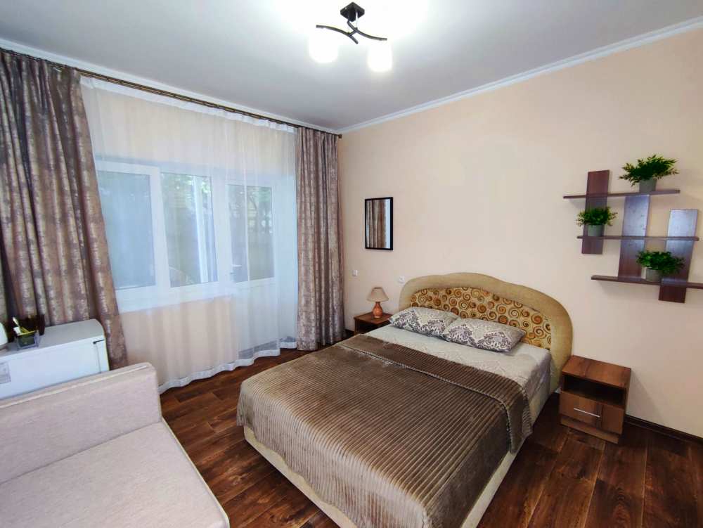 ОТКРЫТО БРОНИРОВАНИЕ НА СЕЗОН 2025    СУДАК. ГОСТЕВОЙ ДОМ 'ПРОХЛАДА' 8 МИНУТ ДО МОРЯ.  Гостевой дом расположен на... - 38