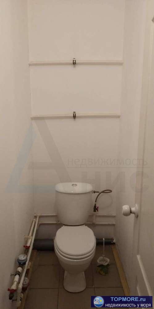 Сдается 2-х комнатная с ремонтом от застройщика. Квартира очень чистая и ухоженная. Без мебели. Цена 13000 + ком +... - 1