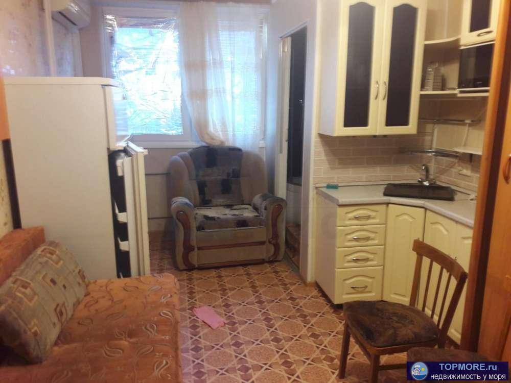 Продается  комната в общежитии с удобствами. Комната приватизирована. Продается с мебелью. Кондиционер,... - 2