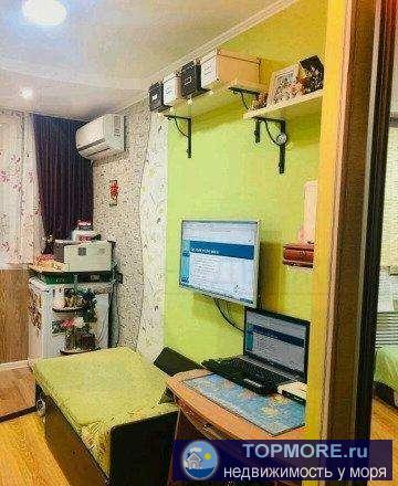 Продается квартира в Лазаревской на тихой и спокойной улице. Общая площадь 15м2. Комната с отличным ремонтом, душевая... - 2