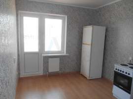 Сдается 1 комнатная квартира после ремонта, сан/узел в кафеле, обои...