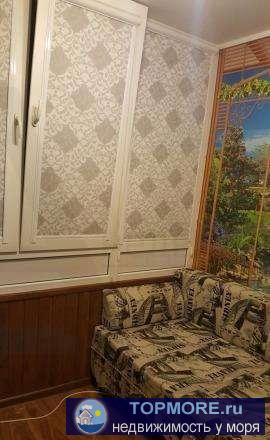 Продаю комнату  в 3-х комнатной квартире. Жилой балкон+ комната.Хороший ремонт, полы ламинат, натяжные потолки,... - 1