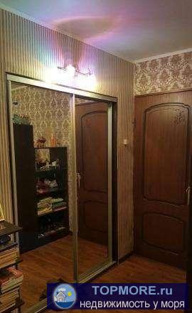 Продаю комнату  в 3-х комнатной квартире. Жилой балкон+ комната.Хороший ремонт, полы ламинат, натяжные потолки,... - 2