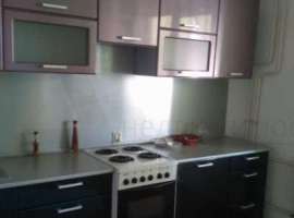 Сдам квартиру на длительный срок молодой семье. Квартира без мебели...