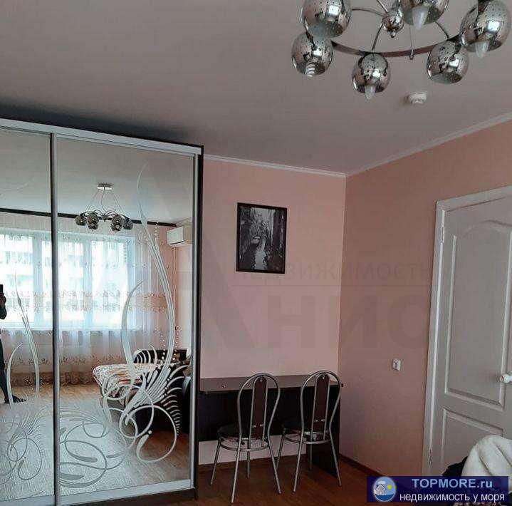 Сдается 1 комнатная квартира в очень развитом районе ЖК,,Московский'. В данном районе находятся ул. Артюшкова,...