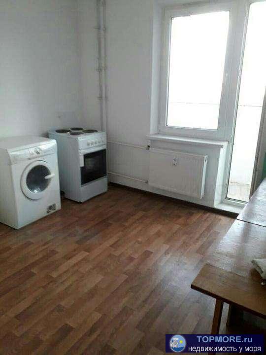 Сдается 1 комнатная квартира без мебели в ЖК,,Московский'.В районе находится школа, детские сады почти в каждом... - 2